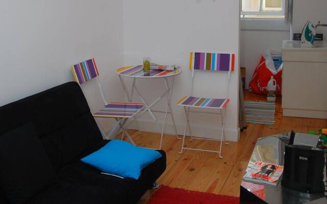 Be Coimbra Hostels