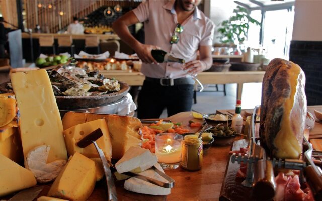 Отель The Victoria & Alfred