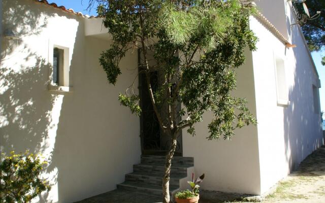 Attractive Villa in Moriani-Plage at Sea