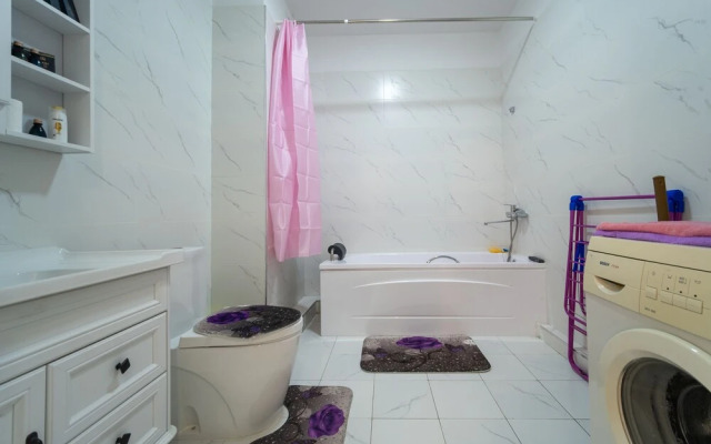 Eagle Town Service Apartment