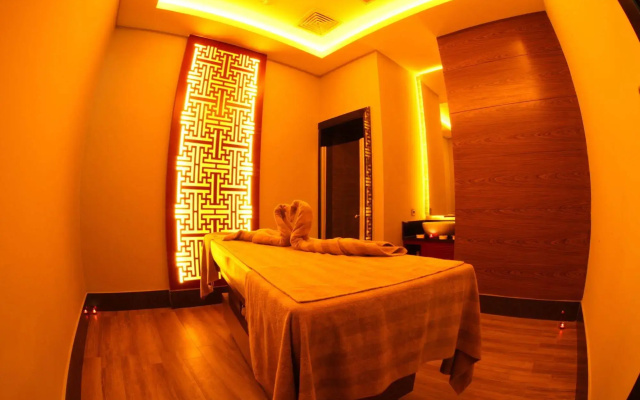 Diamond Premium Hotel & Spa