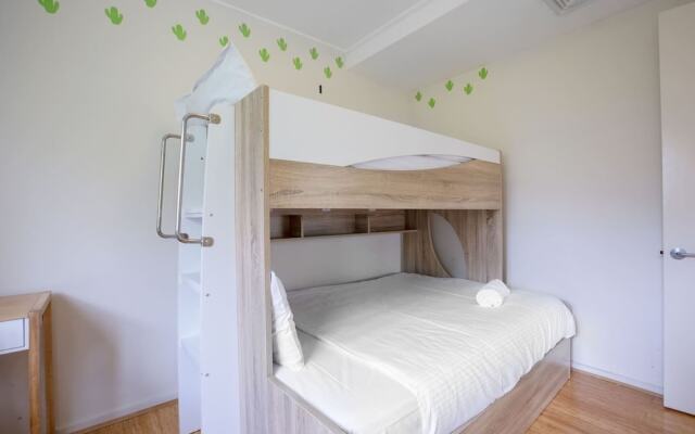Comfy Holiday House With Pool@rosanna