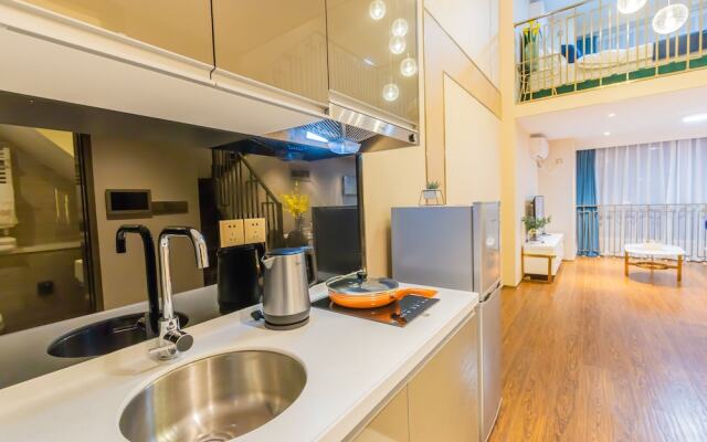 Wisetrip Service Apartments (Wisdom Gate)