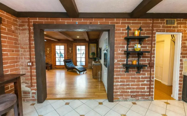 Private 2BD Chandler