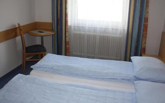 Pension Monika - Kaprun