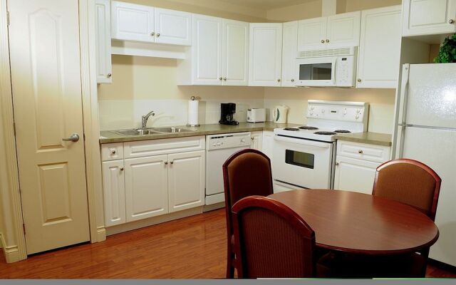 Inuvik Capital Suites