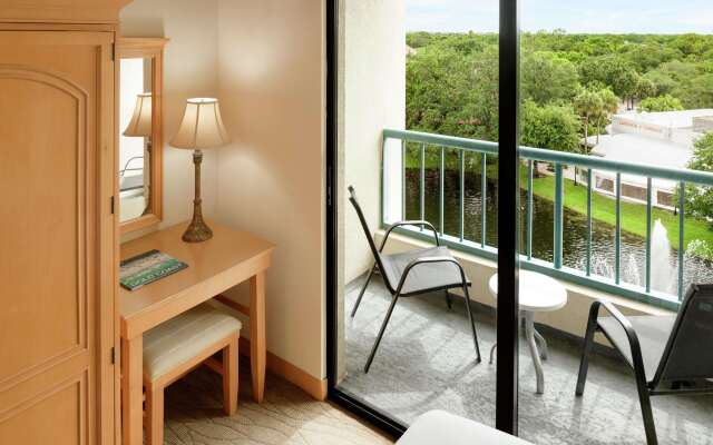Hilton Boca Raton Suites