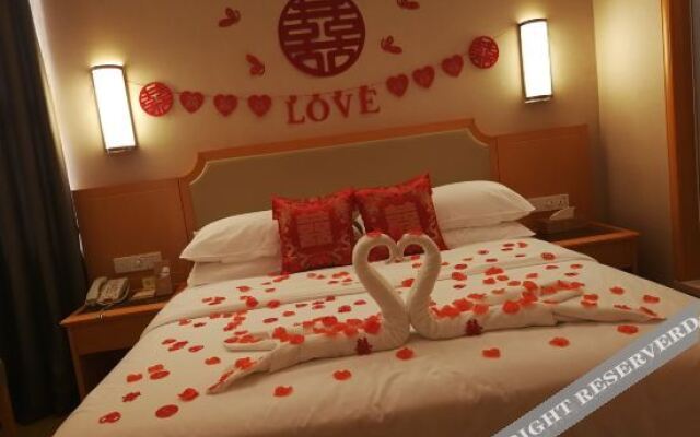 Vienna 3 Best Hotel (Suixi Quan Feng Central Plaza)