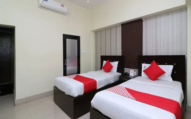 OYO 17111 Hotel Pritika