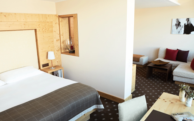 Nira Alpina - Member of Design Hotels – Guest Rooms – Silvaplana
