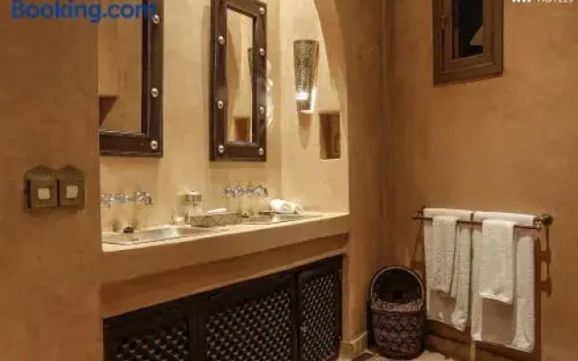 Riad Noir d'Ivoire