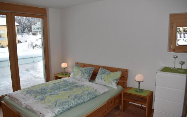 Curvér 3002 Ir Apart Irene