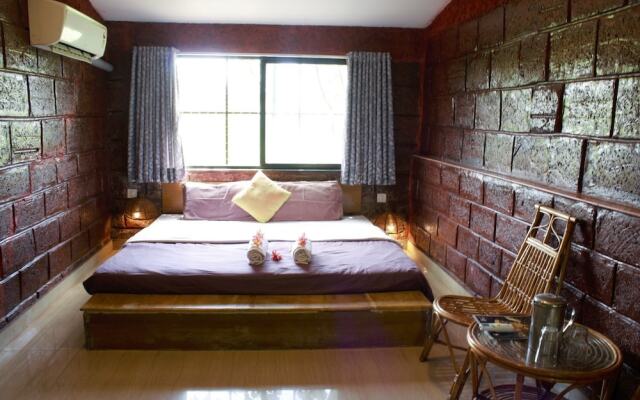 V Resorts Anandvan Wai