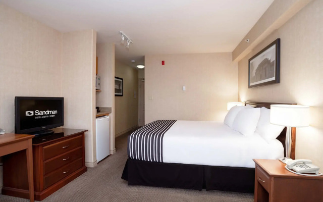 Sandman Hotel & Suites Regina