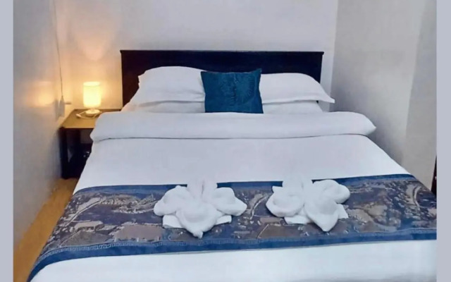 Estien’s cozy condo to stay with kitchen