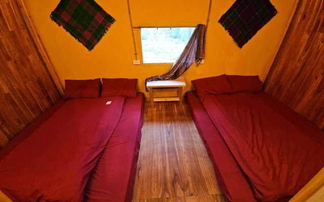 MOTOGO Home – Guest Rooms – Dong Van