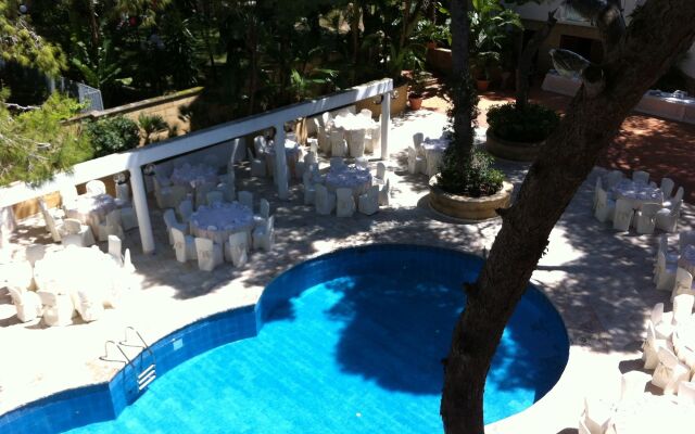 Eden Park Hotel