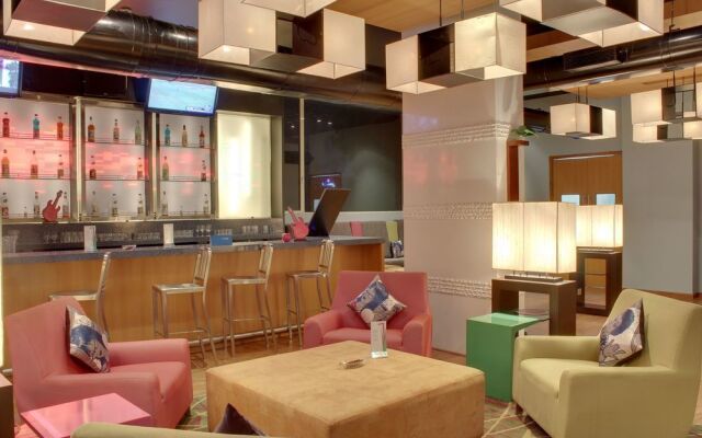 Aloft Ahmedabad, Sg Road