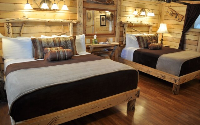 The Cedaredge Lodge