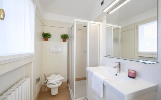 Porto Letizia Viola 7