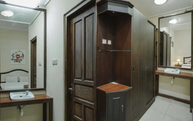 Ndalem Maharani Guest House