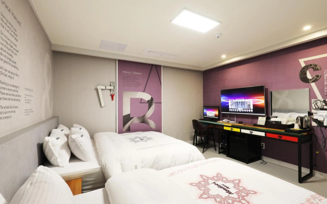 Hotel Mondavi