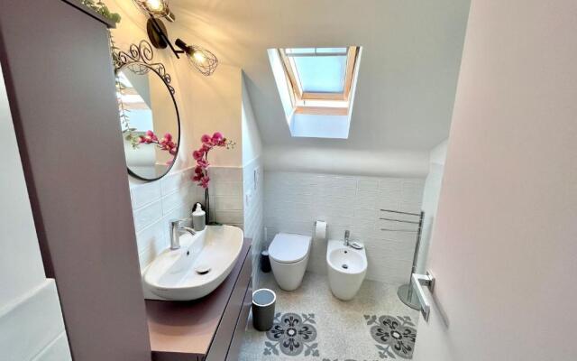 Happy Family Apartments The Roof