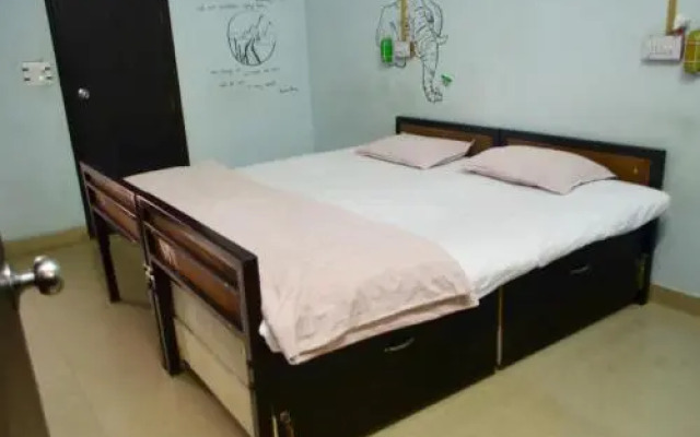 Jugaadus' Eco Hostel