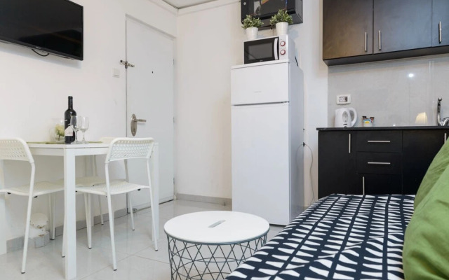 Beach View Apartments And Studio