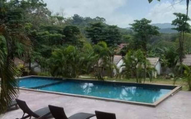 Lanta Palace Hill Resort