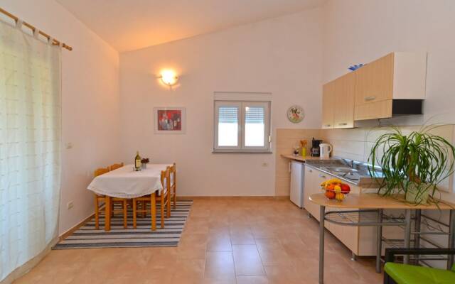 Apartment 1773