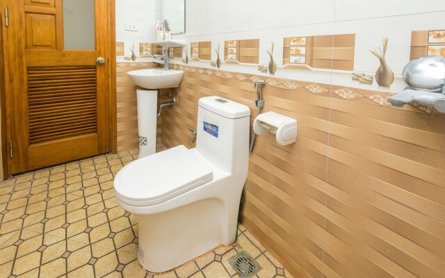 Nam Khanh Hotel by OYO Rooms