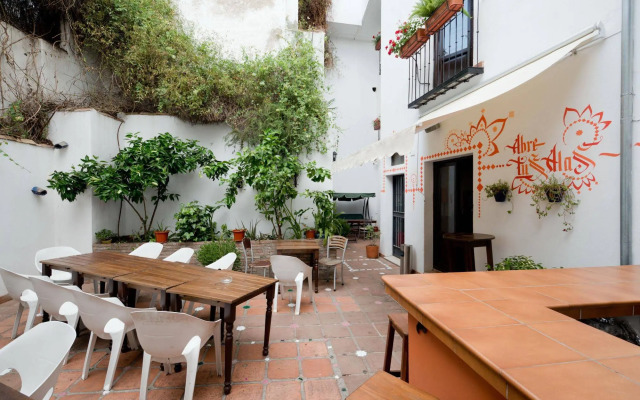 Oasis Backpackers Hostel Granada