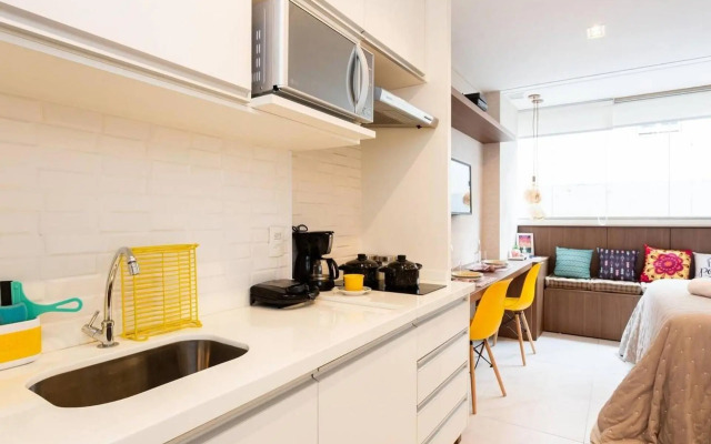 Studio prox Av Pauluista cp 908