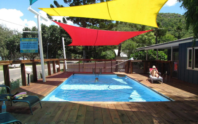 Arcadia Beach Guest House and Car Hire