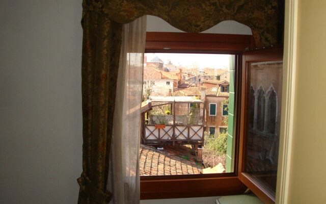Hotel Casa Linger