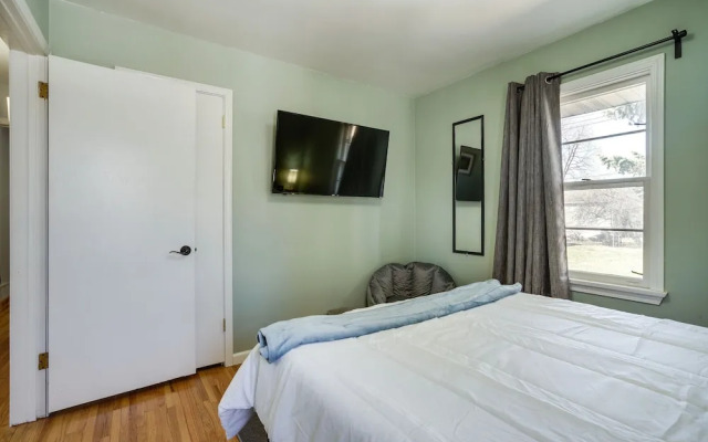 Inviting Minneapolis Vacation Rental w/ Game Room!