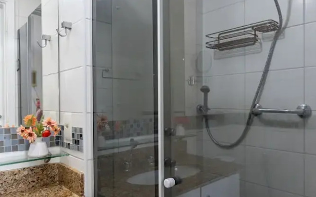 Close to the Olympic Park Well Located Sa1005
