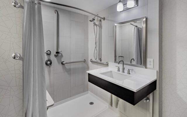 Sheraton Syracuse University Hotel and Conference Center