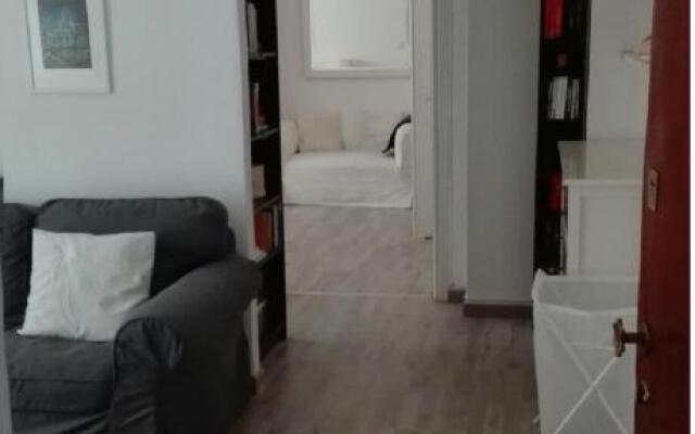 Nice apartment in Milano, close to undergrond M3