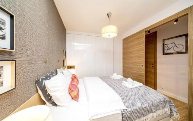 Golden Apartament by Your Freedom