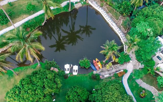 Silver Garden Resort