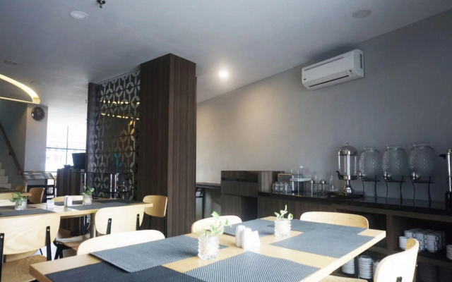 Unisi Hotel Malioboro - Jogja (Syariah)