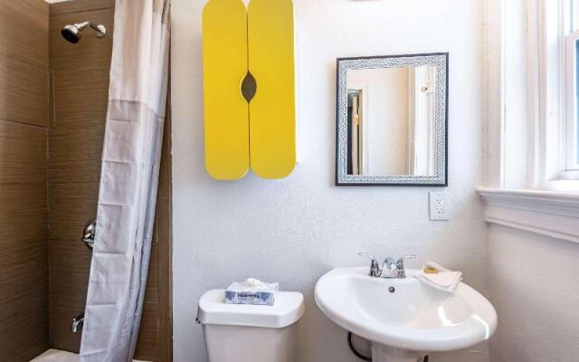 Quality Inn Suites Kansas City Downtown