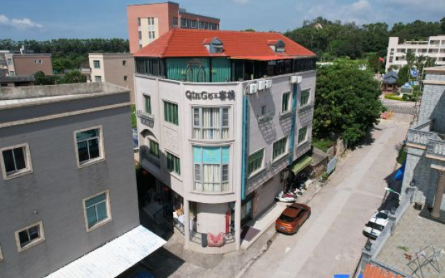 Dongshan QinGe Inn