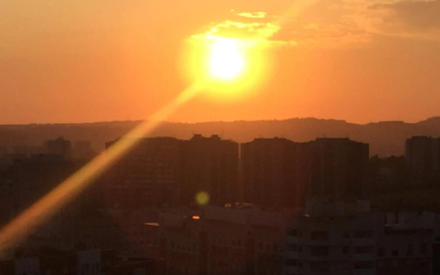 Skyscraper Riverview Lisbon with Indoor Pool