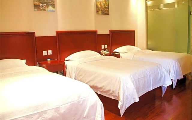 GreenTree Inn Jiangsu Yancheng Dongtai Jianggang Yingbin Road Gangcheng Avenue Business Hotel