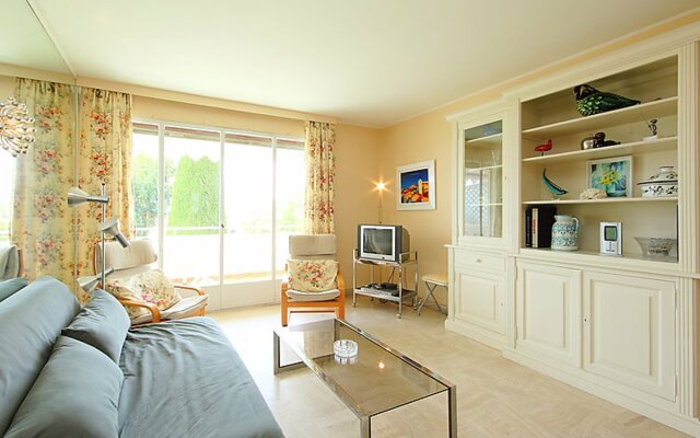 Alexandra Palace 30919