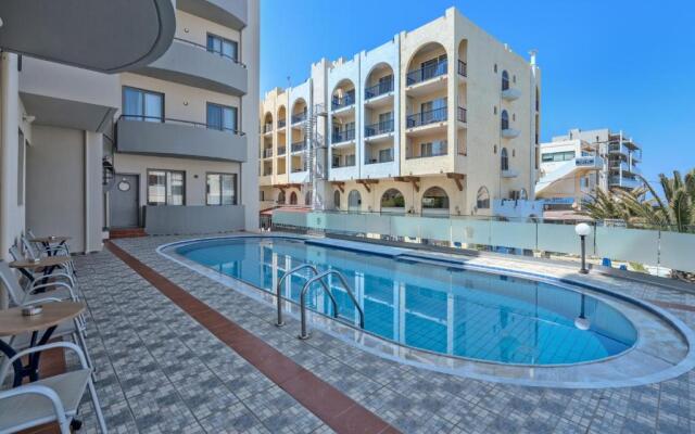 Lefkoniko Icarus Suites
