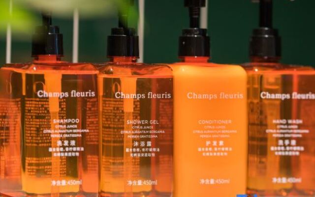 Orange Hotel (Dalian North Railway Station)